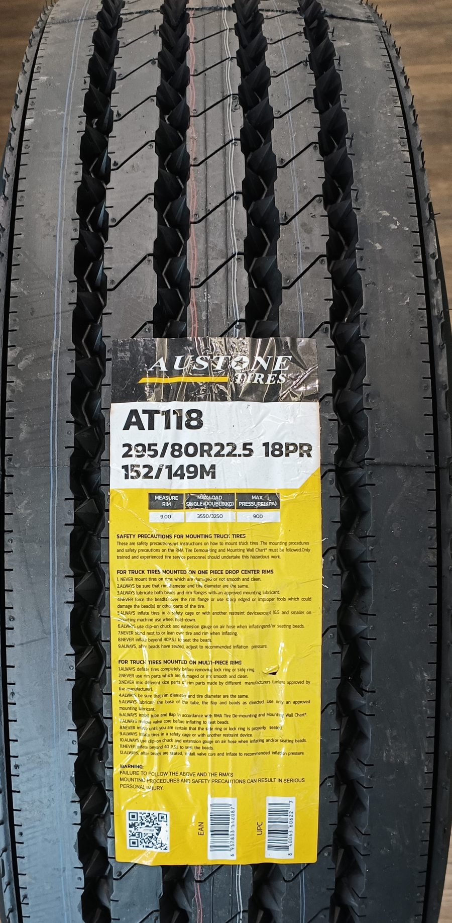 Tayar lori Austone saiz 11R22.5